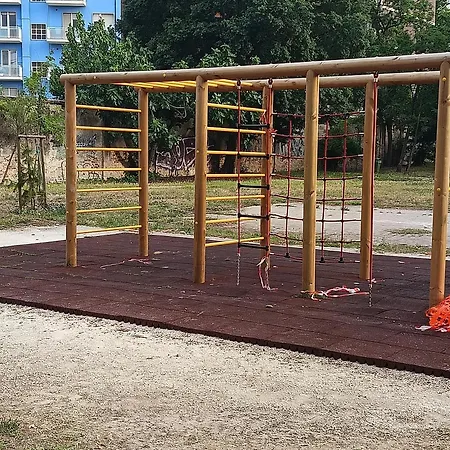 Days Пескара